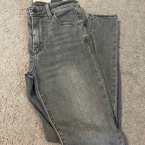 Levi’s 721 High Rise Skinny